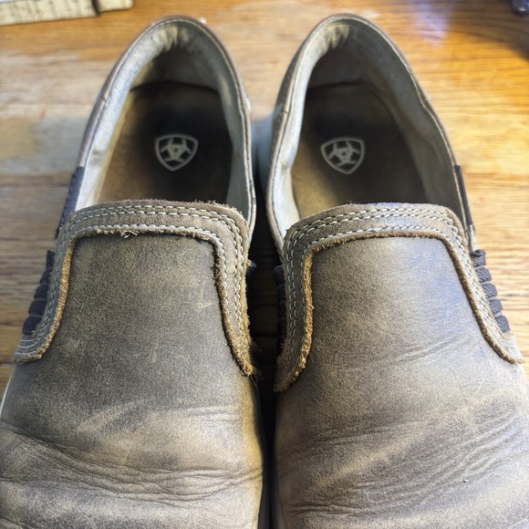 Ariat Youth Slip On Leather Loafers Shoes Size 7.5B Brown Rubber Soles Casual - Picture 6 of 10